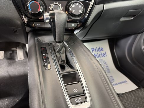 Used 2016 Honda HR-V LX image 21