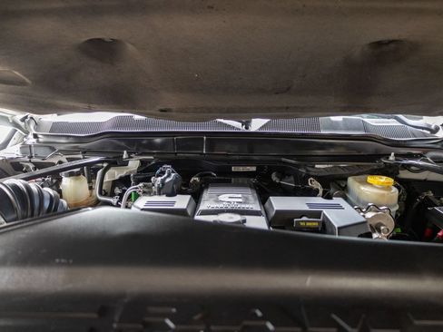 Used 2022 RAM 3500 Tradesman AWD/4WD image 19