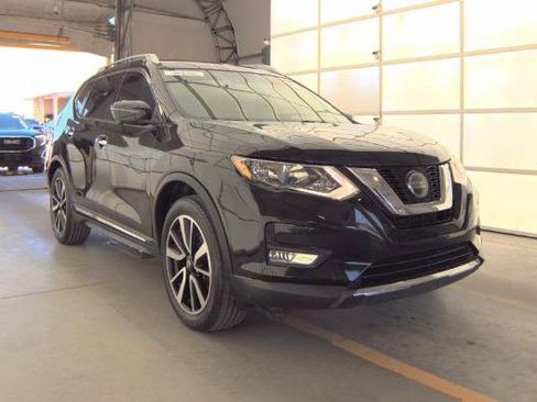 Used 2019 Nissan Rogue SL FWD image 3