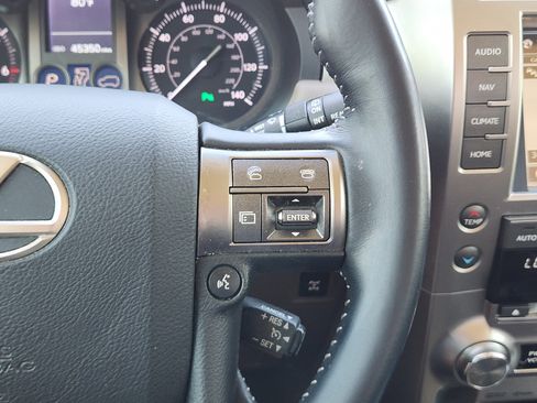 Used 2019 Lexus GX 460 Premium AWD/4WD image 29