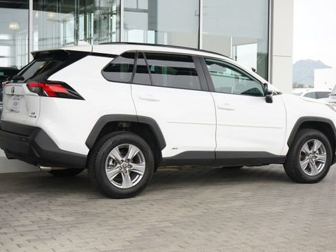 Used 2023 Toyota RAV4 LE image 9