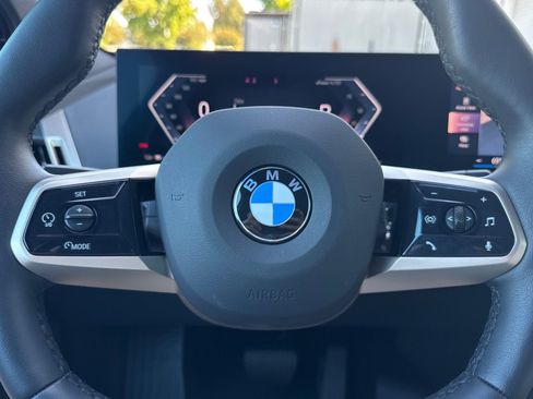 Used 2026 BMW iX xDrive45 AWD/4WD image 31