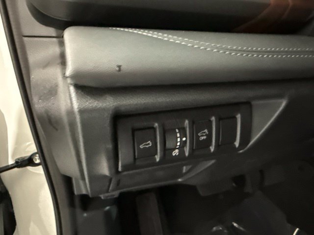 Used 2024 Subaru Outback Touring XT w/ Popular Package #2 AWD/4WD image 22