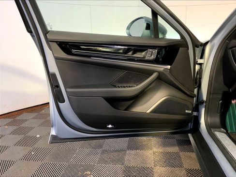 New 2026 Porsche Panamera 4 image 20