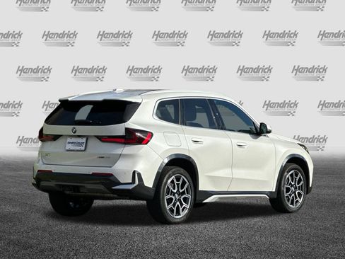 Used 2025 BMW X1 xDrive28i w/ Premium Package image 5