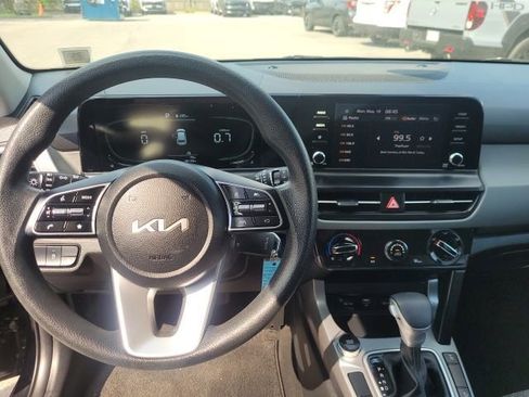Certified 2024 Kia Seltos LX AWD/4WD image 12
