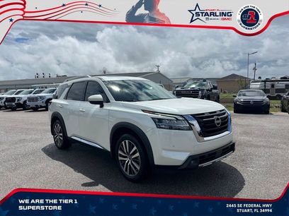 Used 2022 Nissan Pathfinder Platinum w/ Cargo Package