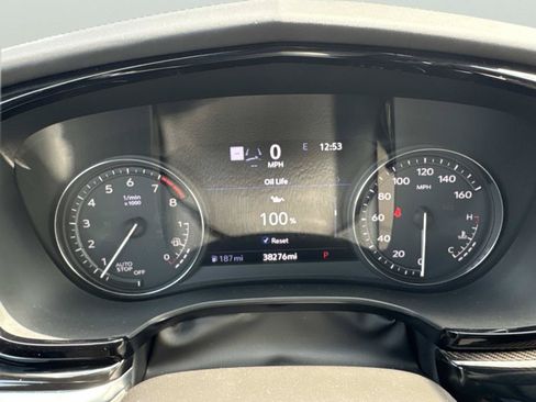 Used 2023 Cadillac XT6 Premium Luxury w/ Platinum Package FWD image 35