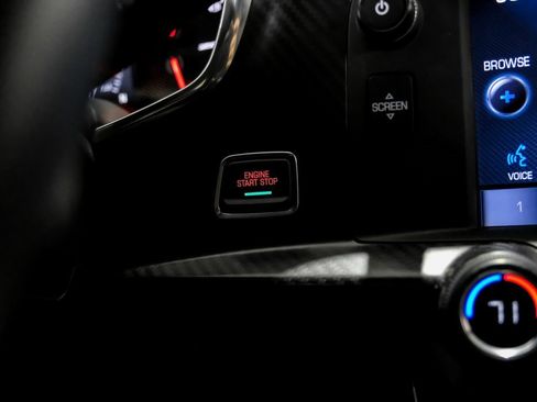 Used 2015 Chevrolet Corvette Z06 w/ 2LZ Preferred Equipment Group image 15