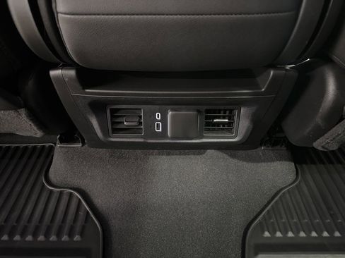 Used 2024 Chevrolet Silverado 2500 LTZ image 40