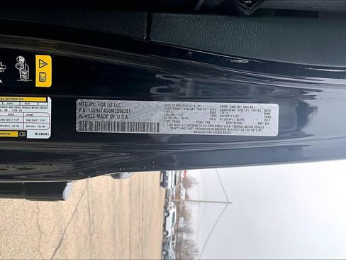 Used 2021 Jeep Gladiator Sport image 20