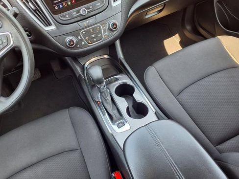 Used 2023 Chevrolet Malibu LT w/ Driver Confidence Package FWD image 11