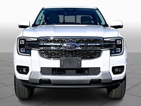 Used 2025 Ford Ranger Lariat w/ Chrome Accent Package image 4