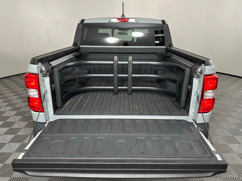 Used 2022 Ford Maverick Lariat w/ Lariat Luxury Package image 28