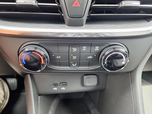 New 2026 Buick Encore GX Preferred image 21