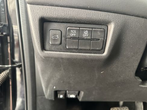 Used 2020 MAZDA CX-5 Touring image 19