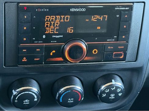 Used 2014 Jeep Patriot Sport w/ Power Value Group image 12