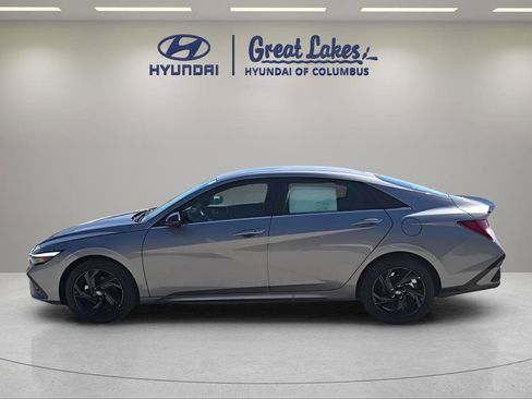 New 2026 Hyundai Elantra SEL Sport Premium w/ Cargo Package FWD image 2