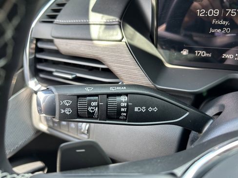 New 2025 GMC Acadia Denali w/ Super Cruise Package image 53