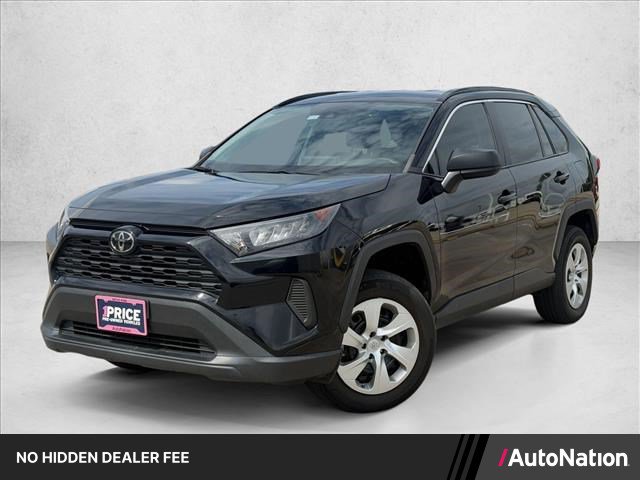 Used 2021 Toyota RAV4 LE FWD image 1