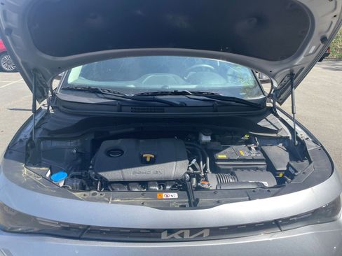 Used 2025 Kia Soul LX w/ LX Technology Package image 30