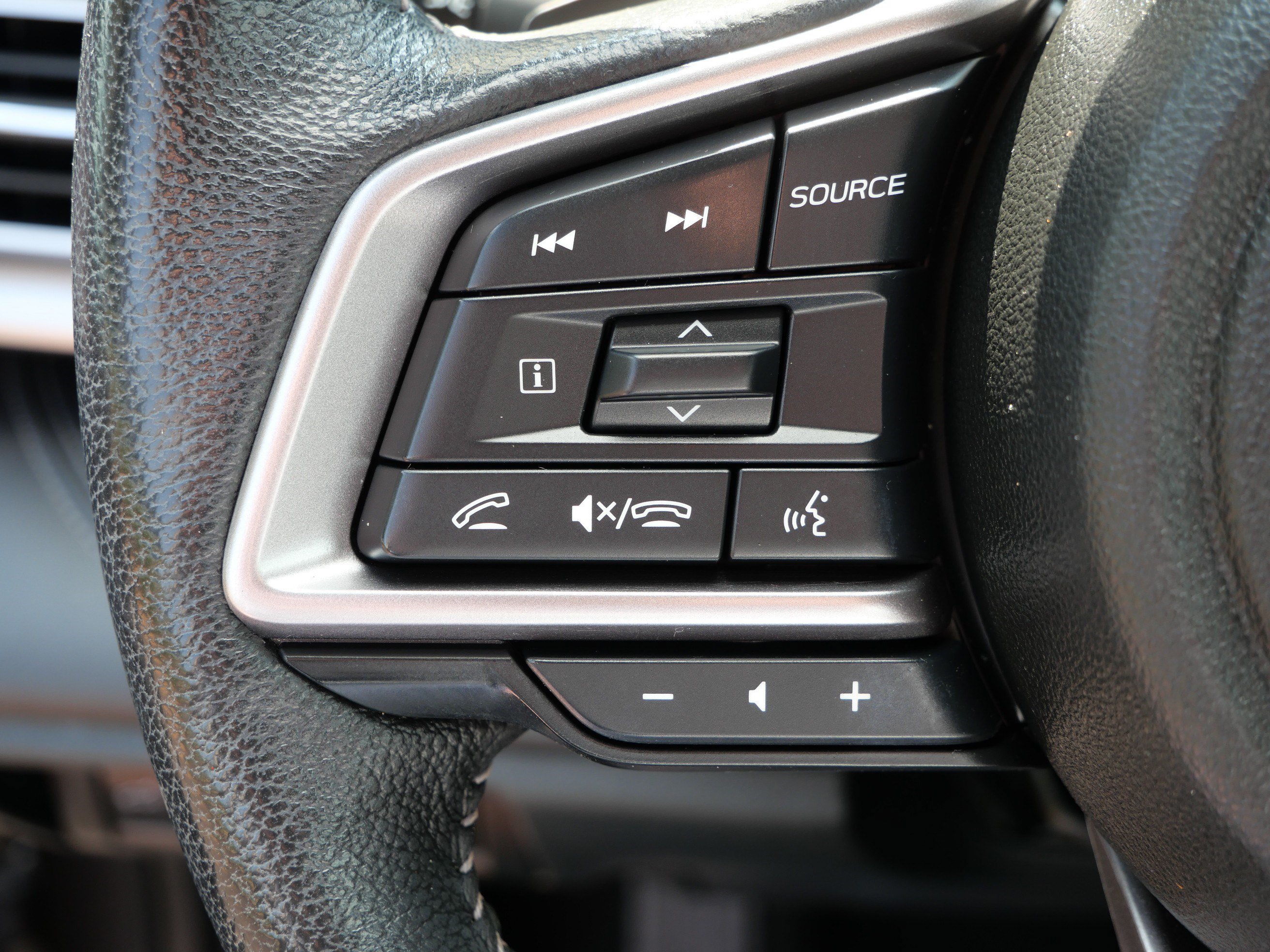 Used 2023 Subaru Outback Limited XT AWD/4WD image 29