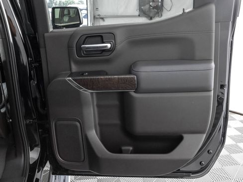 Used 2019 GMC Sierra 1500 Denali w/ Denali Ultimate Package AWD/4WD image 45