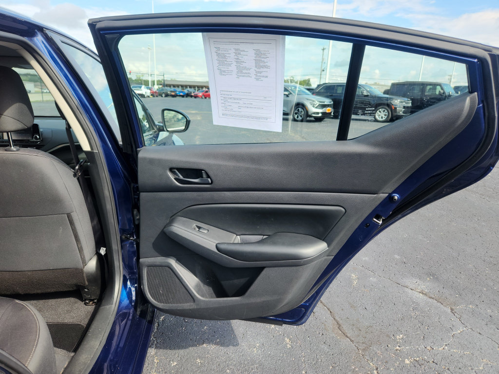 Used 2024 Nissan Altima 2.5 S FWD image 37