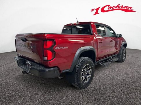 Used 2023 Chevrolet Colorado ZR2 w/ ZR2 Convenience Package III AWD/4WD image 29