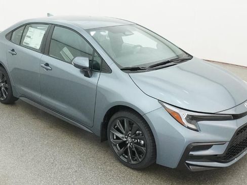 New 2026 Toyota Corolla SE image 13