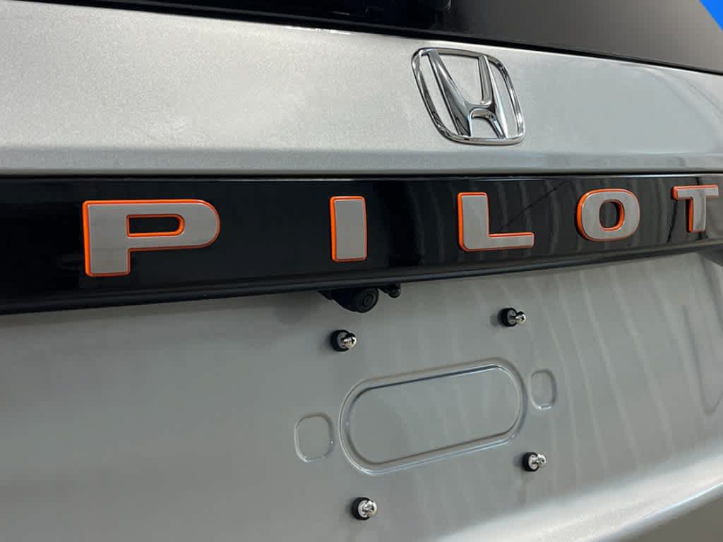 New 2026 Honda Pilot TrailSport image 7