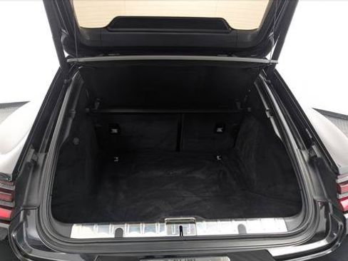 Used 2018 Porsche Panamera image 14