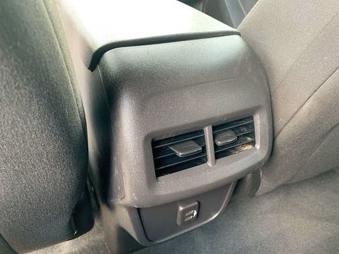 Certified 2023 Chevrolet Equinox LT AWD/4WD image 20