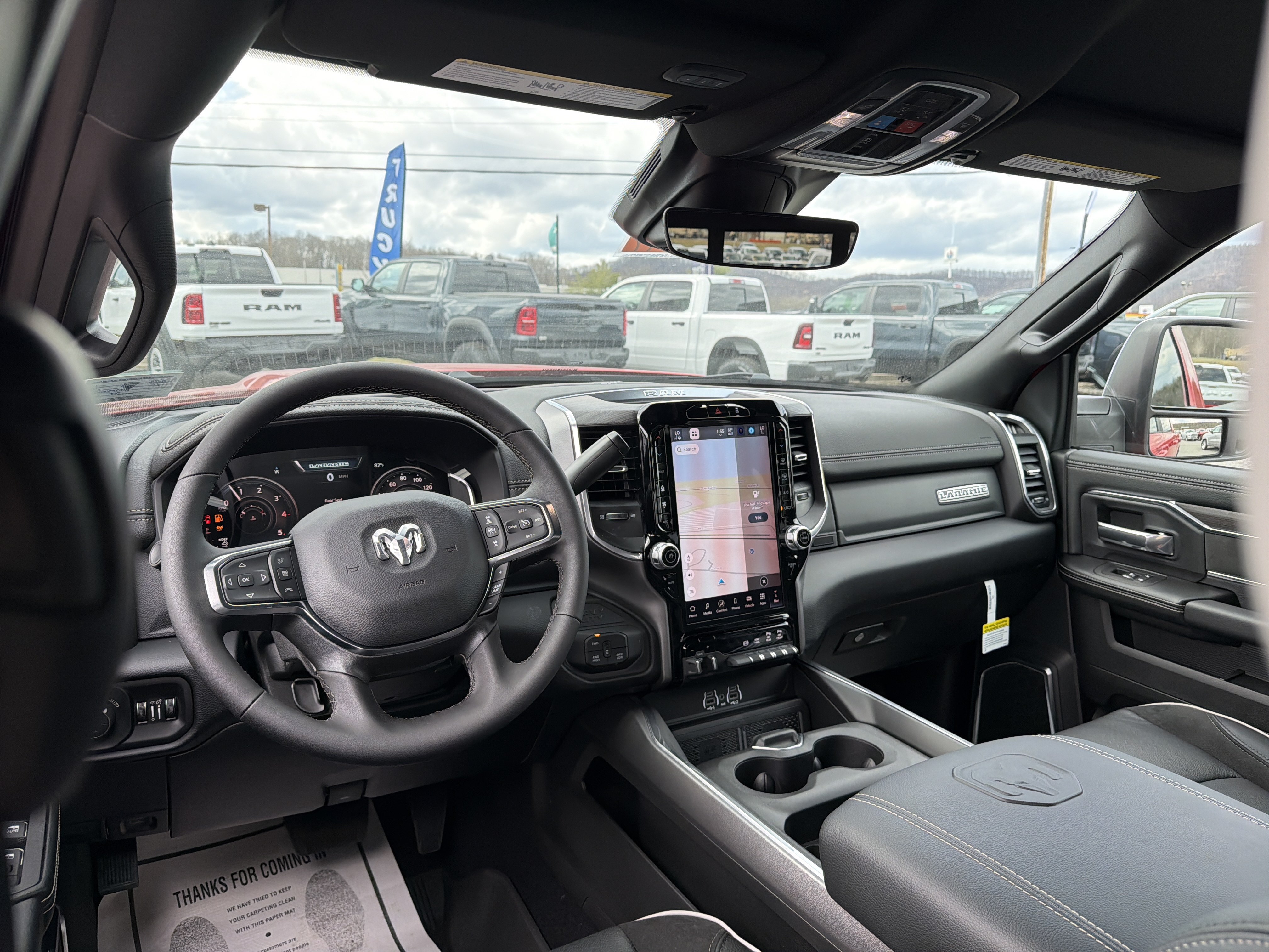 New 2026 RAM 2500 Laramie AWD/4WD image 14