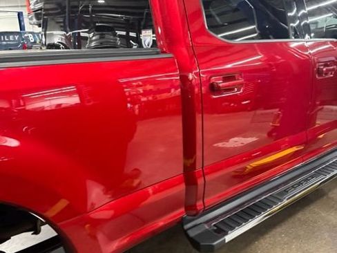Used 2022 Ford F250 Lariat w/ Lariat Value Package AWD/4WD image 34
