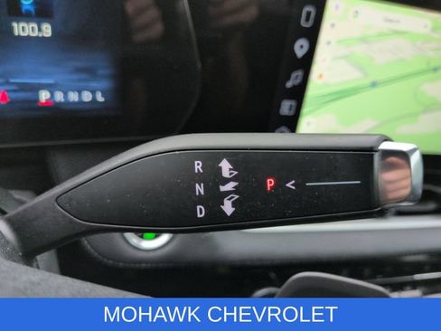 Certified 2025 Chevrolet Equinox LT w/ Safety and Technology Package AWD/4WD image 16
