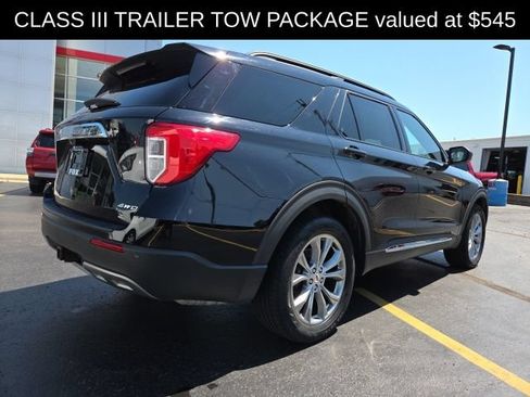 Used 2021 Ford Explorer XLT w/ Equipment Group 202A AWD/4WD image 9