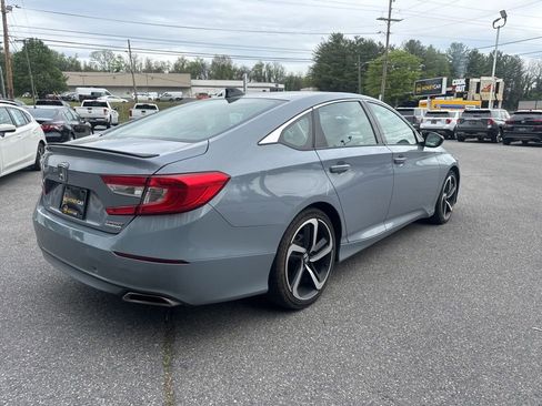 Used 2021 Honda Accord Sport Special Edition image 4