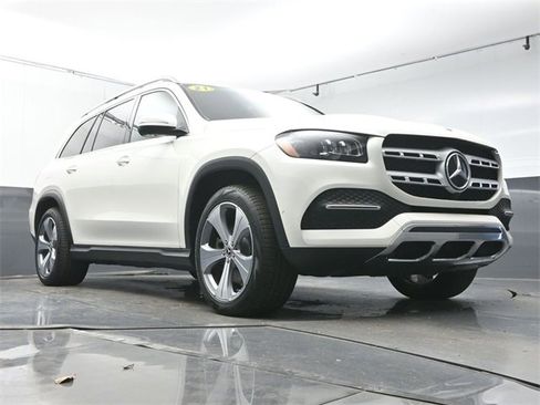 Used 2021 Mercedes-Benz GLS 450 4MATIC image 34