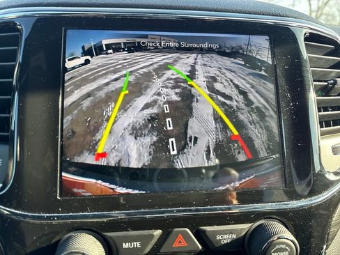 Certified 2021 Jeep Grand Cherokee Laredo X image 20