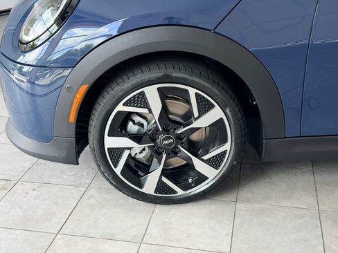 New 2026 MINI Cooper S FWD image 11