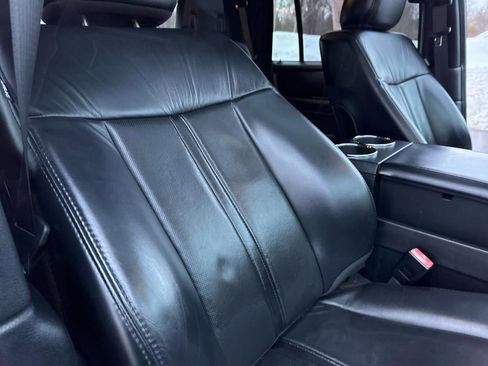 Used 2015 Lincoln Navigator 4WD image 34