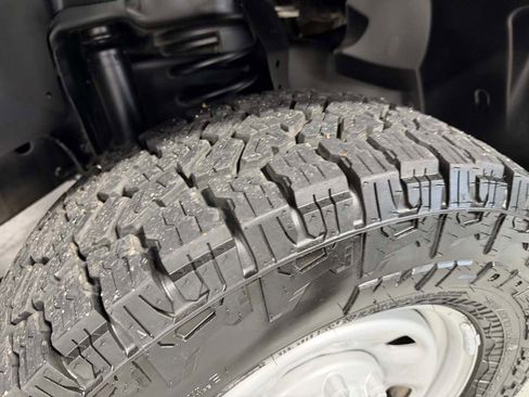 Used 2016 RAM 2500 Tradesman w/ Protection Group AWD/4WD image 3