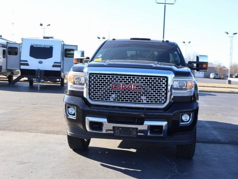 Used 2016 GMC Sierra 2500 Denali w/ Duramax Plus Package image 10