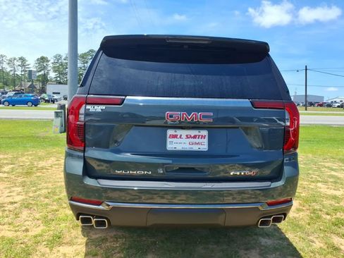 New 2026 GMC Yukon AT4 w/ AT4 Preferred Package AWD/4WD image 6