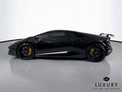 Used 2018 Lamborghini Huracan LP 580-2 RWD image 9