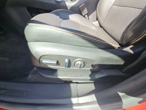 Used 2024 GMC Terrain AT4 w/ Tech Package AWD/4WD image 10
