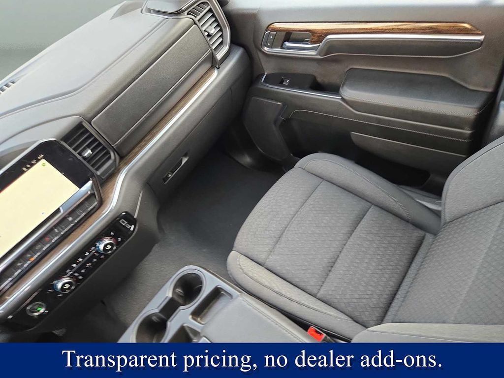 Used 2024 GMC Sierra 1500 Elevation AWD/4WD image 14