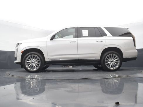 Used 2024 Cadillac Escalade Premium Luxury w/ LPO, Floor Liner Package AWD/4WD image 55