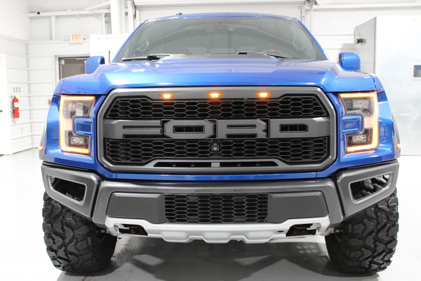 Used 2018 Ford F150 Raptor w/ Equipment Group 802A Luxury AWD/4WD image 44